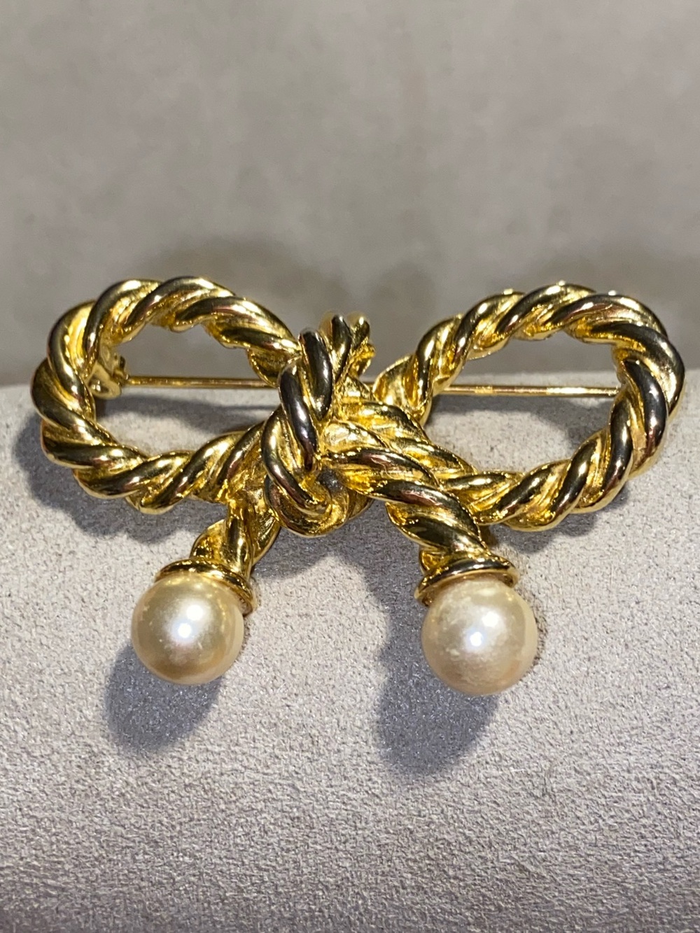 Gold Rope Bow Brooch with Pearl Drops - Women Jewelry